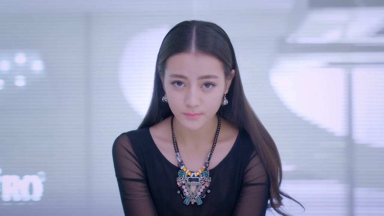 迪丽热巴写真壁纸