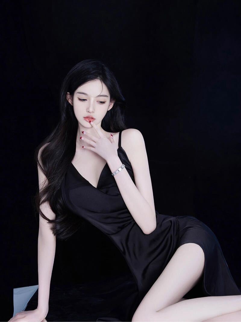 满屏都是大长腿美女906张(先转存再下载以免资源丢失）